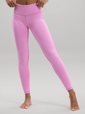 Hey Honey Skinny Leggings 'Cropped' in Pink: front