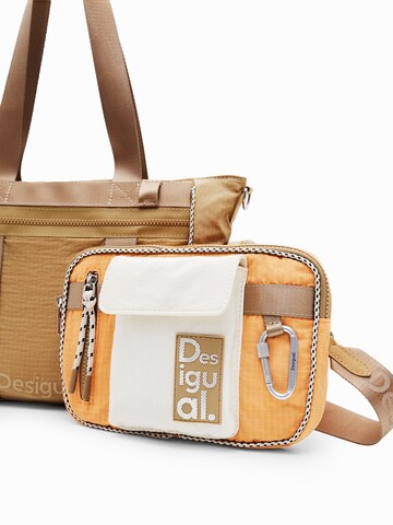 Desigual - Bolsa de viaje en marrón