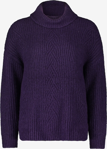 Cartoon Sweater in Purple: front