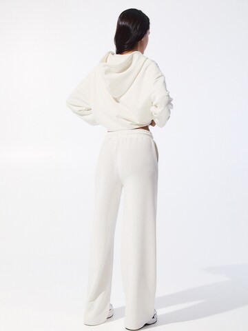 Pull&Bear Wide leg Pants in White