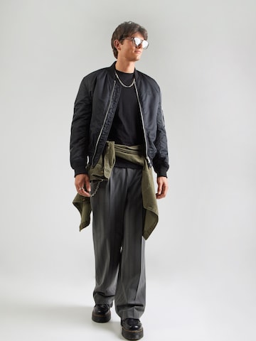 Santa Cruz Paita 'Wired Flame Dot' värissä musta