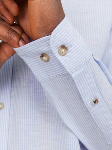 JACK & JONES Comfort fit Button Up Shirt 'JJESummer' in Blue