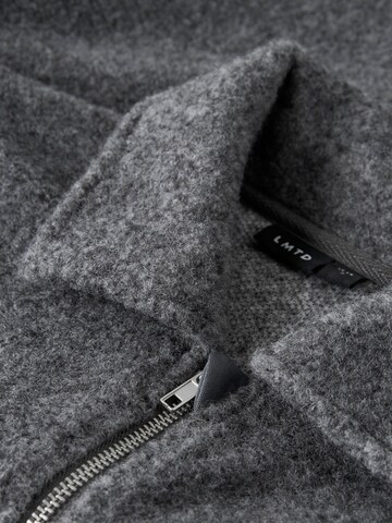 Veste en polaire LMTD en gris