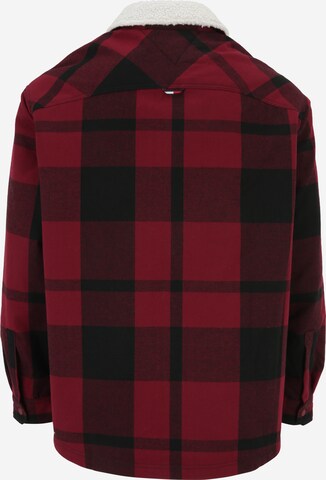 Veste mi-saison Tommy Jeans Plus en rouge