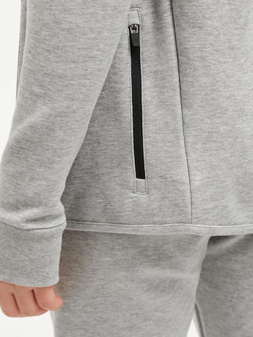 Next Sweatjakke i grå