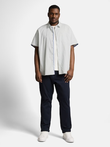 TOM TAILOR Men + Regular fit Button Up Shirt in White