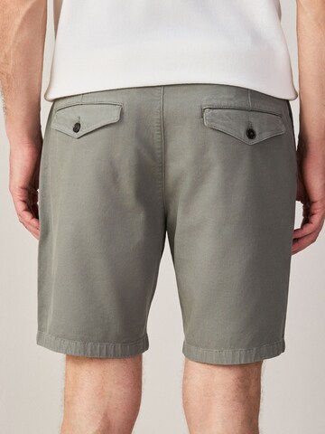 zaļš Next Standarta Bikses