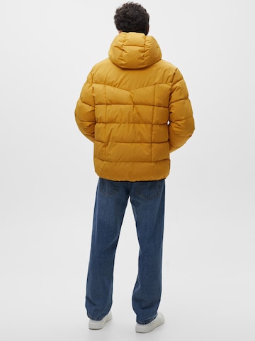 Pull&Bear Winter jacket in Yellow