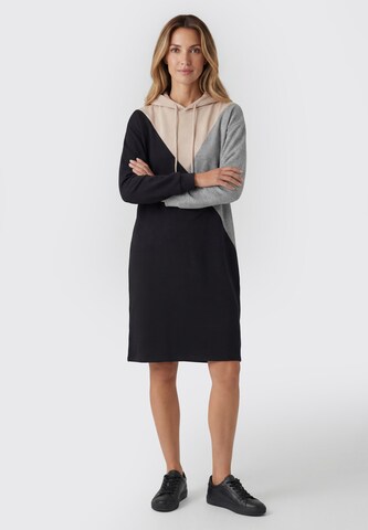Robe usha BLUE LABEL en noir