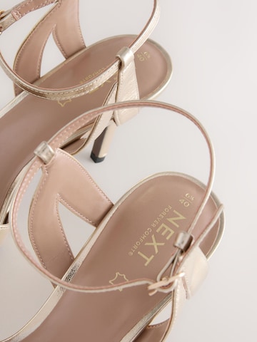 Next Sandalen met riem in Goud
