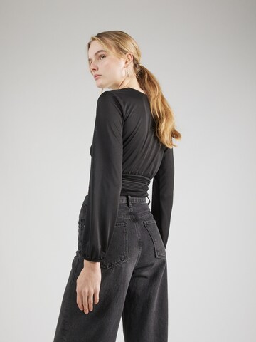 ABOUT YOU - Blusa 'Stella' en negro