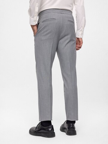 Antioch Regular Trousers with creases in Grey