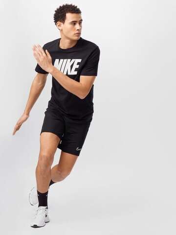 Nike Sportswear Tričko – černá
