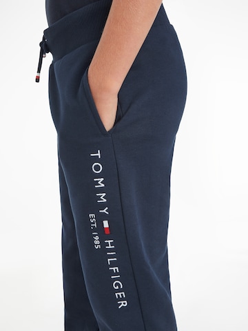 TOMMY HILFIGER Tapered Housut värissä sininen