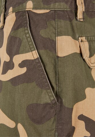 Urban Classics Regular Cargo trousers in Brown