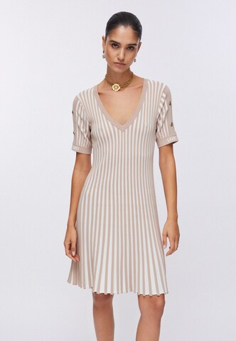 Liu Jo Knit dress in Beige: front