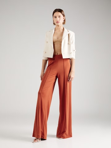 Wide leg Pantaloni cu dungă 'Dana' de la Guido Maria Kretschmer Women pe maro