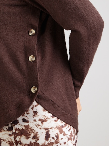 ONLY Carmakoma - Jersey 'CARMARGARETHA' en marrón