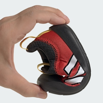 ADIDAS SPORTSWEAR Tenisky 'Disney Mickey Mouse Monofit' – červená
