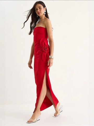 Bianco Lucci Jurk 'Maxi' in Rood: voorkant