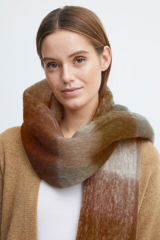 b.young Scarf 'WHITA' in Brown: front