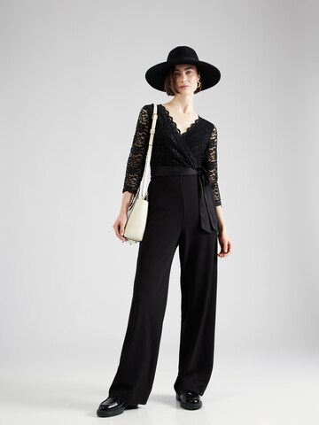 Tuta jumpsuit di SWING in nero