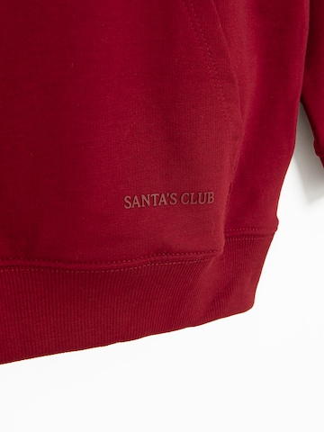 Cool Club Sweatshirt in Rot