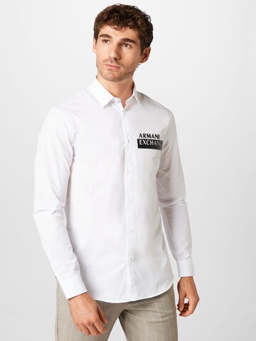 balta ARMANI EXCHANGE Standartinis modelis Marškiniai 'Tessuto': priekis
