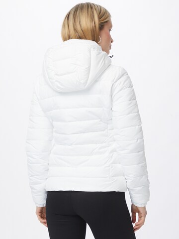 Veste d’hiver 'Fuji' Superdry en blanc