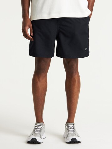 Shorts de bain 'Soll' CHASIN' en noir : devant