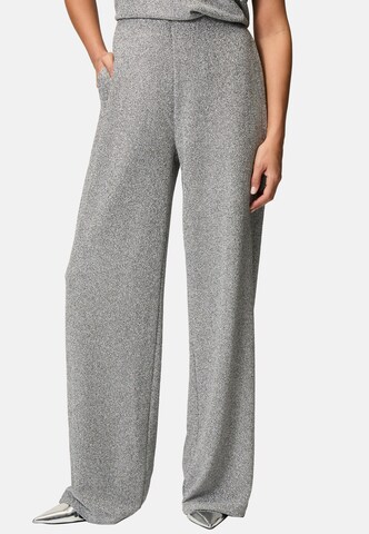 zero Wide leg Broek in Grijs: voorkant