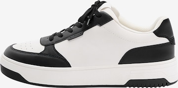 Pull&Bear Sneaker in Weiß