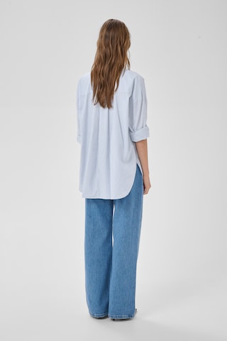 My Essential Wardrobe Blouse in Blue