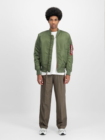 ALPHA INDUSTRIES Übergangsjacke 'MA-1 VF 59 Long'‌‌‌‌ in Grün