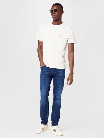 Calvin Klein Jeans T-Shirt in Beige