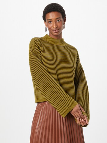 s.Oliver Sweater in Green: front