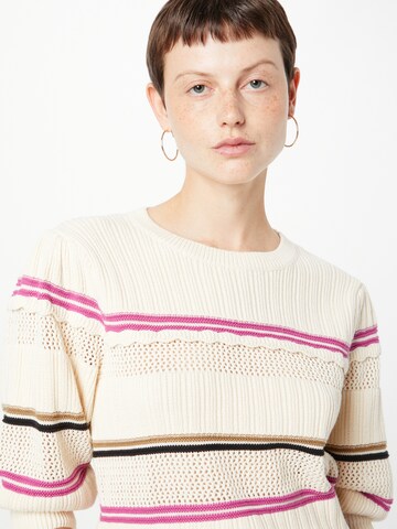 GARCIA Sweater in White