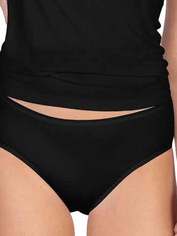 Nina von C. Slip 'Motion'‌‌ in Schwarz