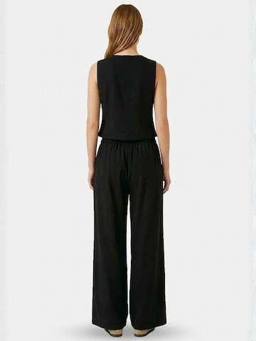 It's May Vest ' Elle ' in Schwarz