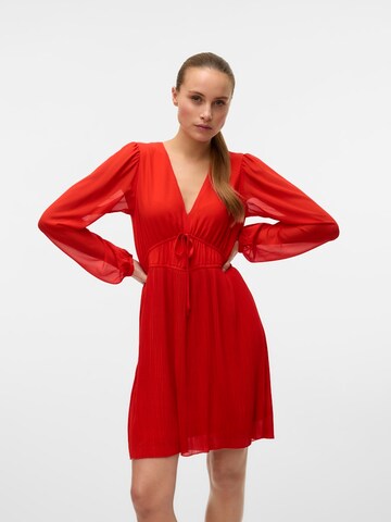 Abito 'VMLOUISA' di VERO MODA in rosso: frontale