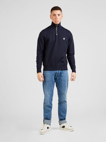 TOMMY HILFIGER Sweatshirt in Blau