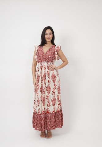 Elara Kjole i rød: forside