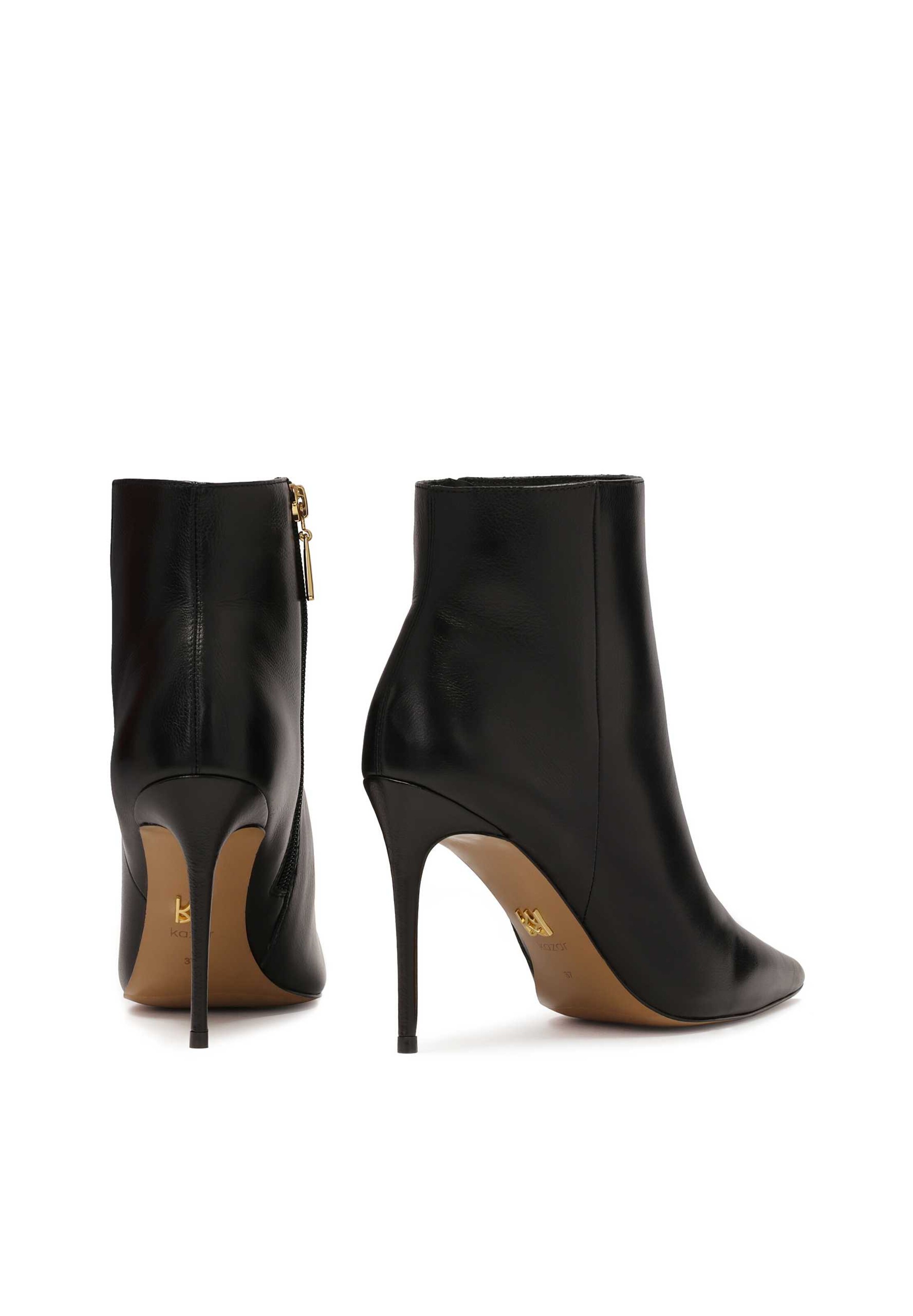Ankle boots di Kazar in nero