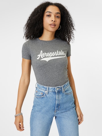 T-shirt 'JUNE' AÉROPOSTALE en gris : devant