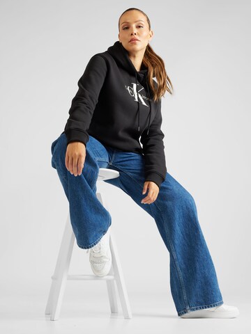 Calvin Klein Jeans Curve Sweatshirt in Schwarz