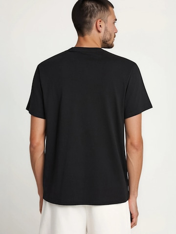 Funky Buddha Póló - fekete