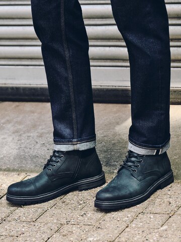 Boots stringati di Next in nero