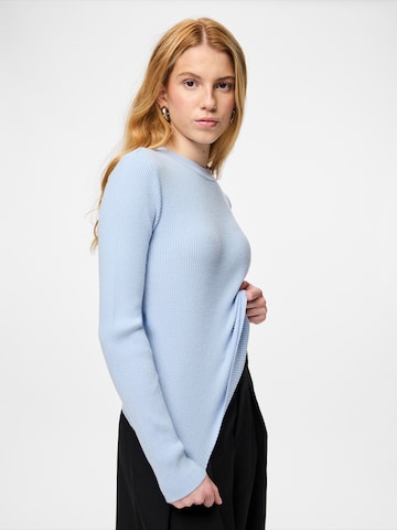 PIECES Pulover | modra barva