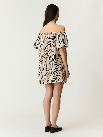 Robe d’été 'YASOxy' YAS en gris