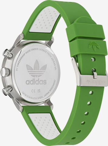 Montre à affichage analogique 'CODE ONE CHRONO' ADIDAS ORIGINALS en vert